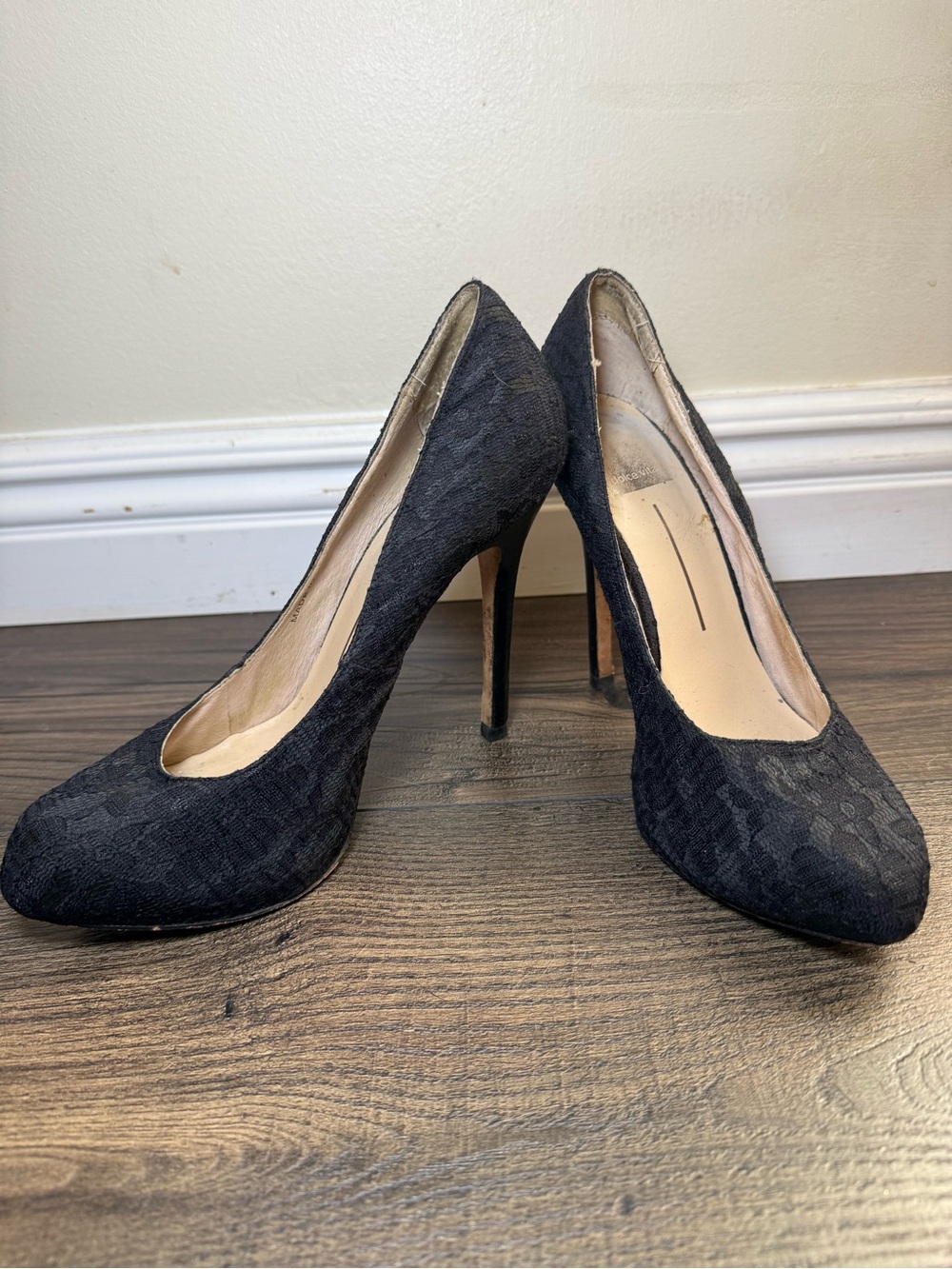 Dolce Vita Black Lace Platform Pumps Heels Classic Stiletto Size 8.5 8 1/2